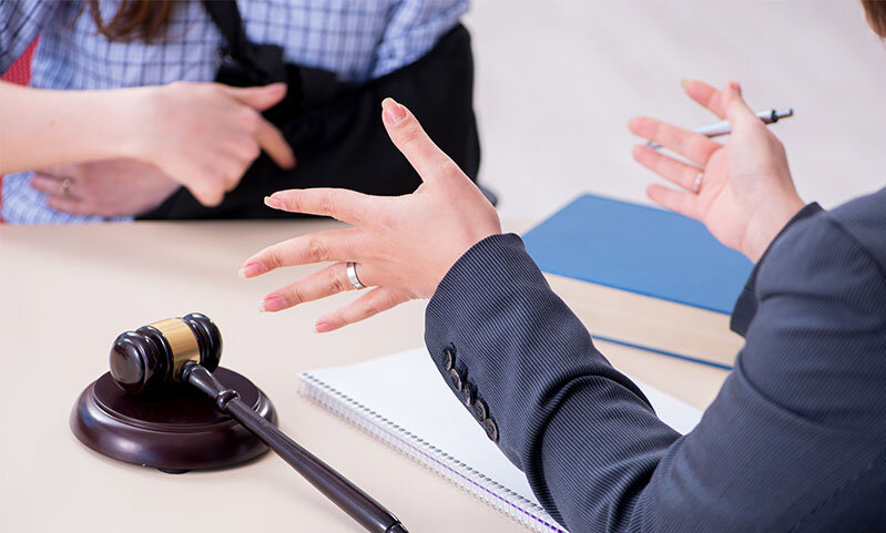 personal injury lawyer consultatio