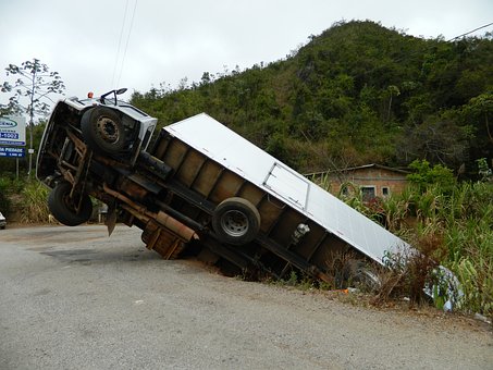 causas comunes de los accidentes de camión